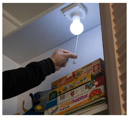 Luz LED Portátil c/ Base + Interruptor - INNOVAGOODS
