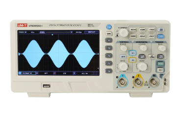 Osciloscópio Digital 50MHz 2 Canais - UNI-T UTD2052CL+
