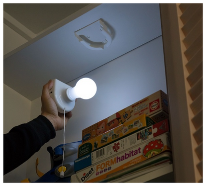 Luz LED Portátil c/ Base + Interruptor - INNOVAGOODS