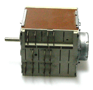 Programador 1136-910B2I Indesit