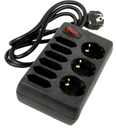 Extensão Elétrica 9 tomada(s) CA Interior (Preto) - REV