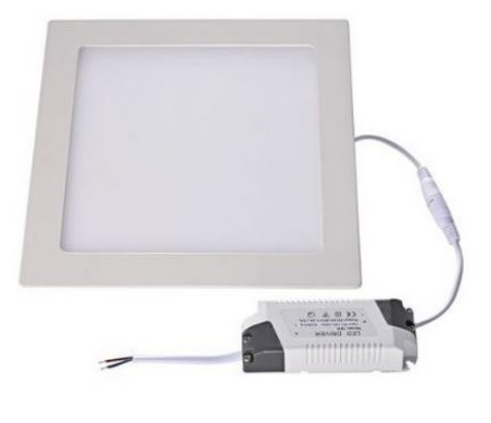 Painel de LED Quadrado (12 x 12 cm) 6W 3000K 600Lm